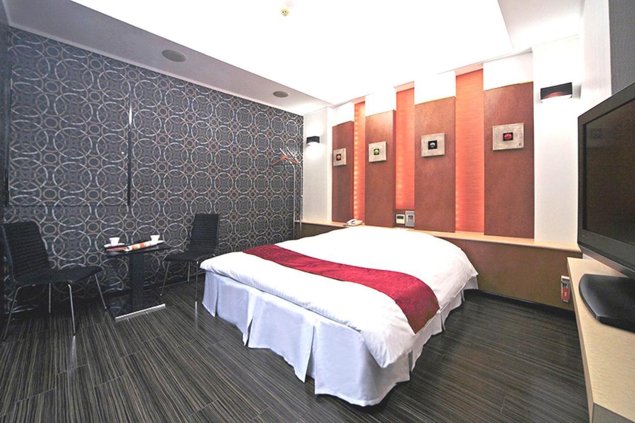 Hotel Lala Minato - Adult Only Nagoja Exteriér fotografie