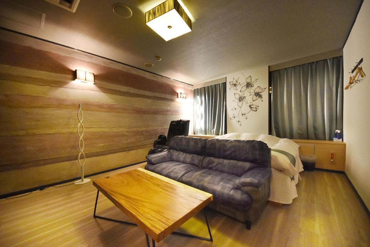Hotel Lala Minato - Adult Only Nagoja Exteriér fotografie